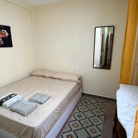 Hostel Doctor Buades Alicante
